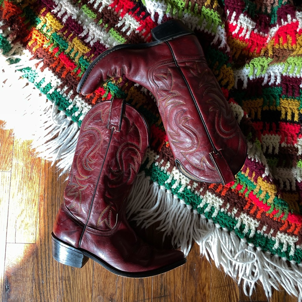 SOLD | vintage Red Wrangler Cowboyboots